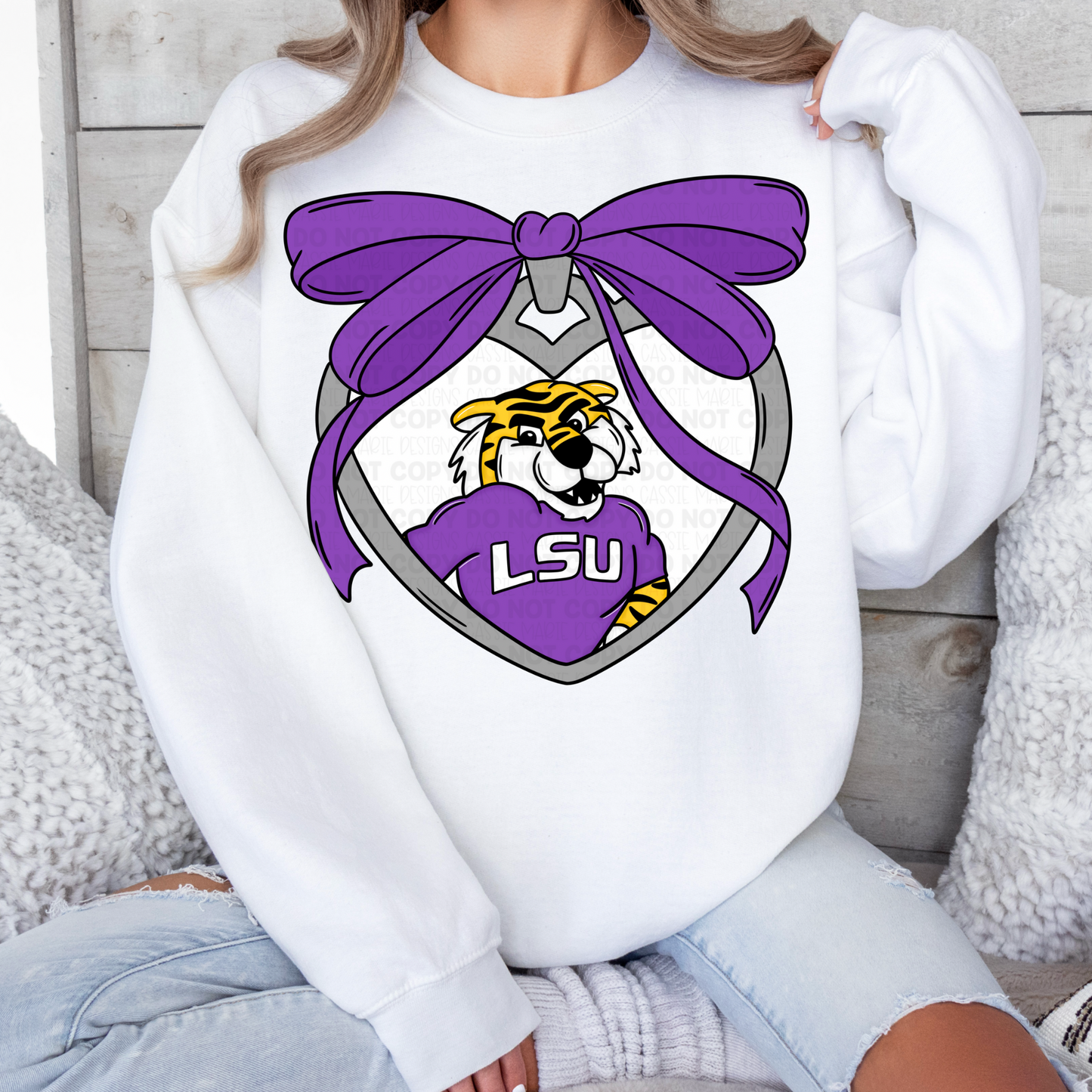 School Locket PNG