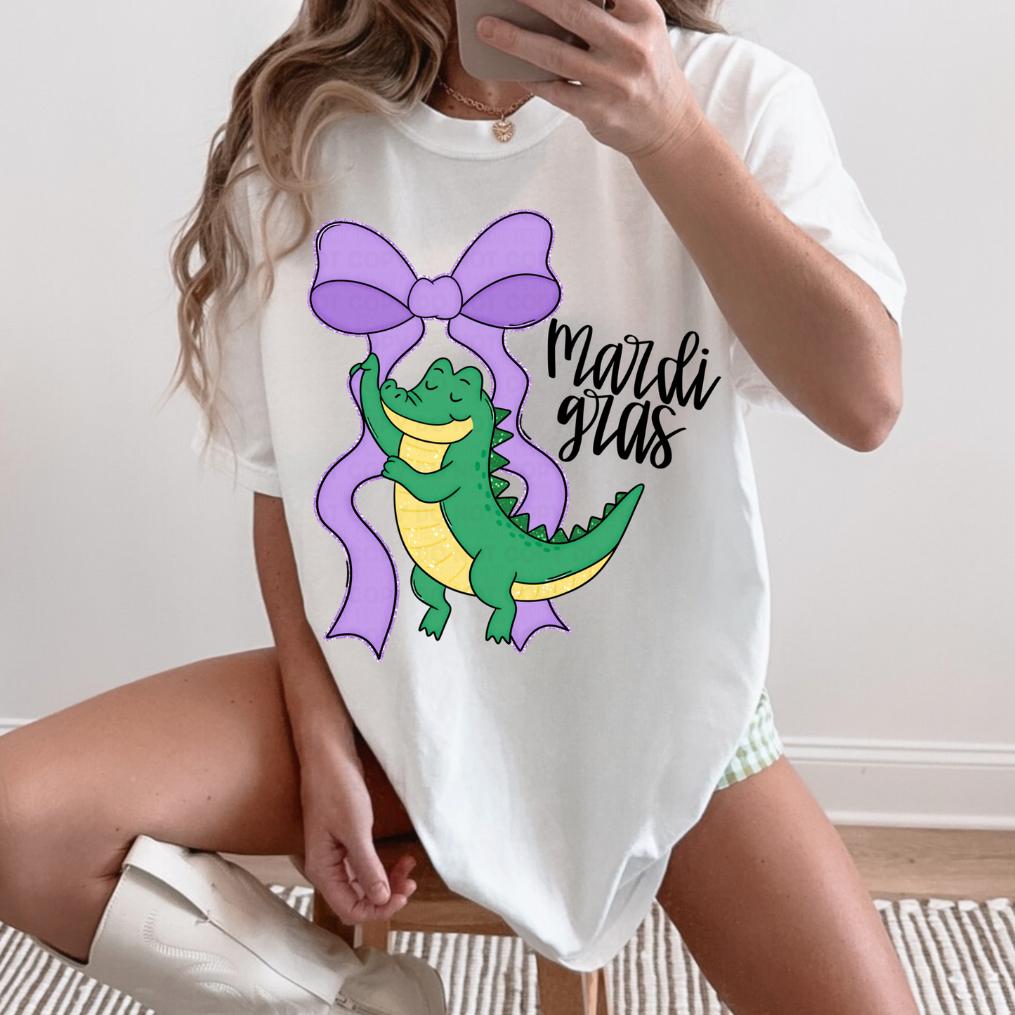 Coquette Mardi Gras Alligator PNG